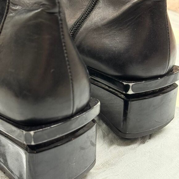 Black Leather Block Heel Boots - Picture 4 of 4
